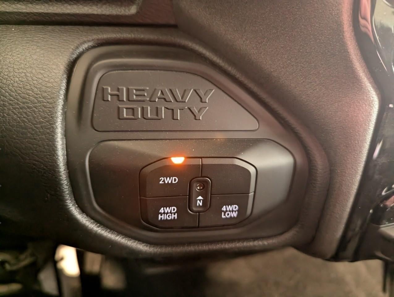 2026 RAM Ram 3500 RAM 3500 TRADESMAN CREW CAB 4X4 6'4' BOX
