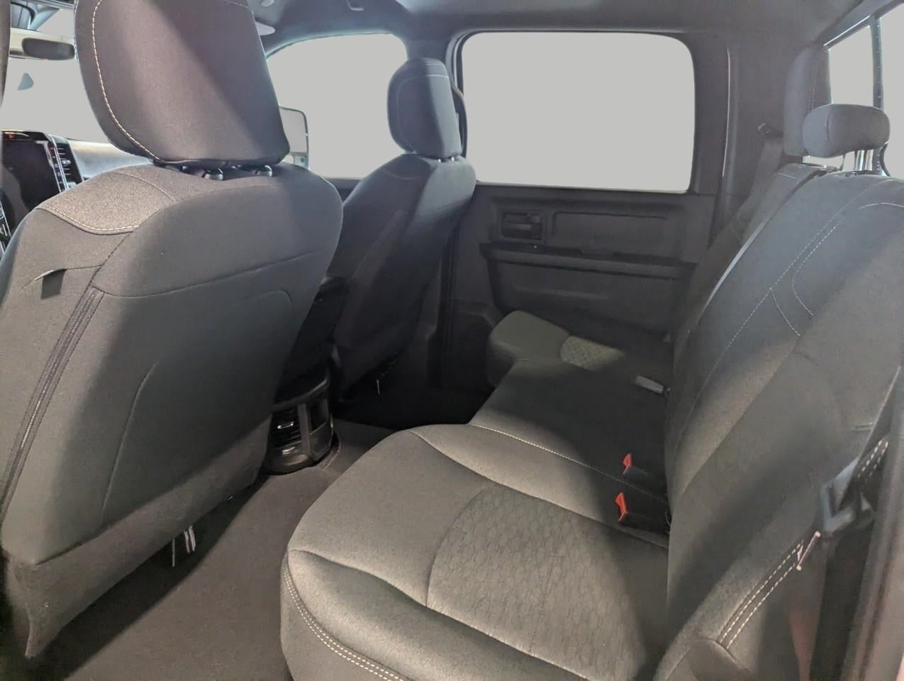 2026 RAM Ram 3500 RAM 3500 TRADESMAN CREW CAB 4X4 6'4' BOX