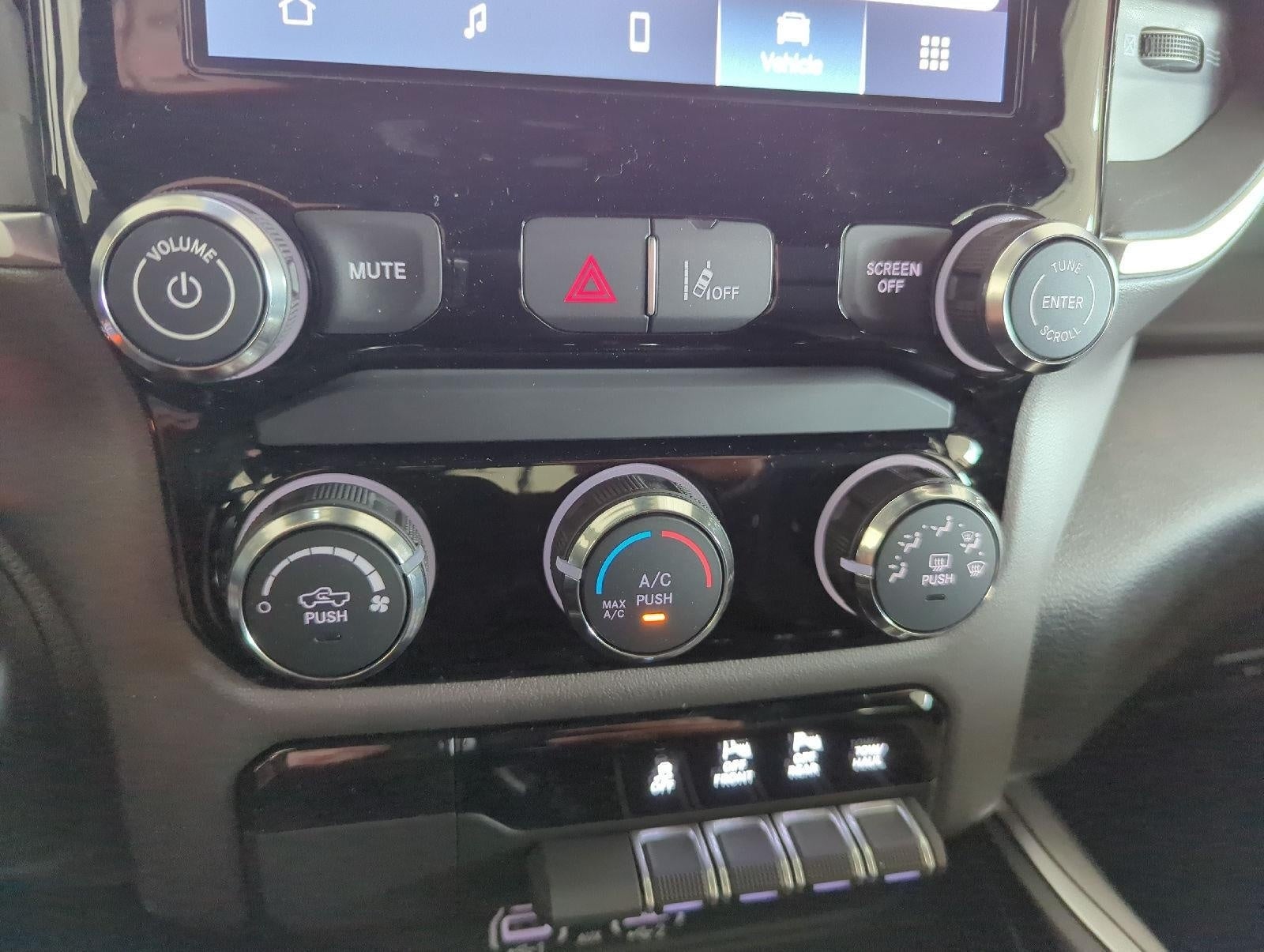 2026 RAM 1500 RAM 1500 EXPRESS CREW CAB 4X4 5'7' BOX