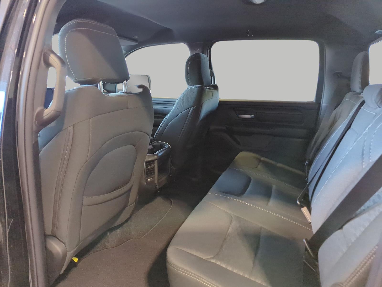 2026 RAM 1500 RAM 1500 EXPRESS CREW CAB 4X4 5'7' BOX