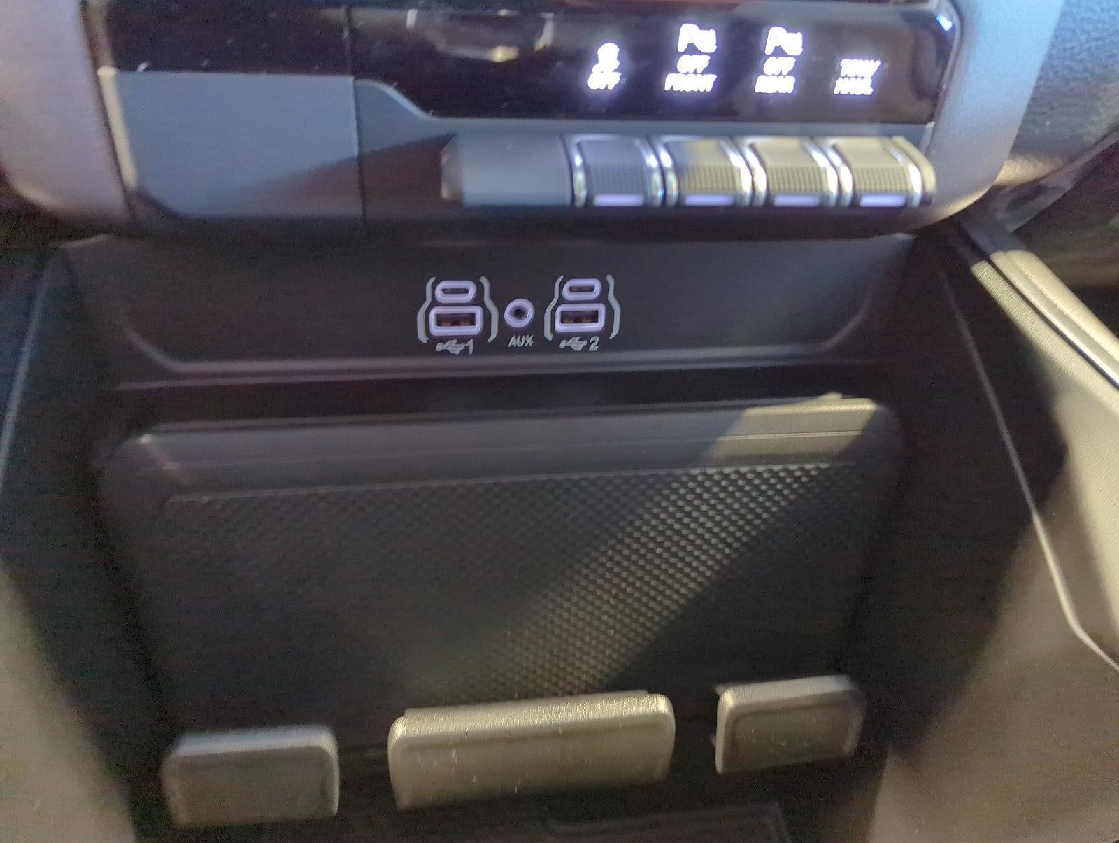 2026 RAM 1500 RAM 1500 EXPRESS CREW CAB 4X4 5'7' BOX