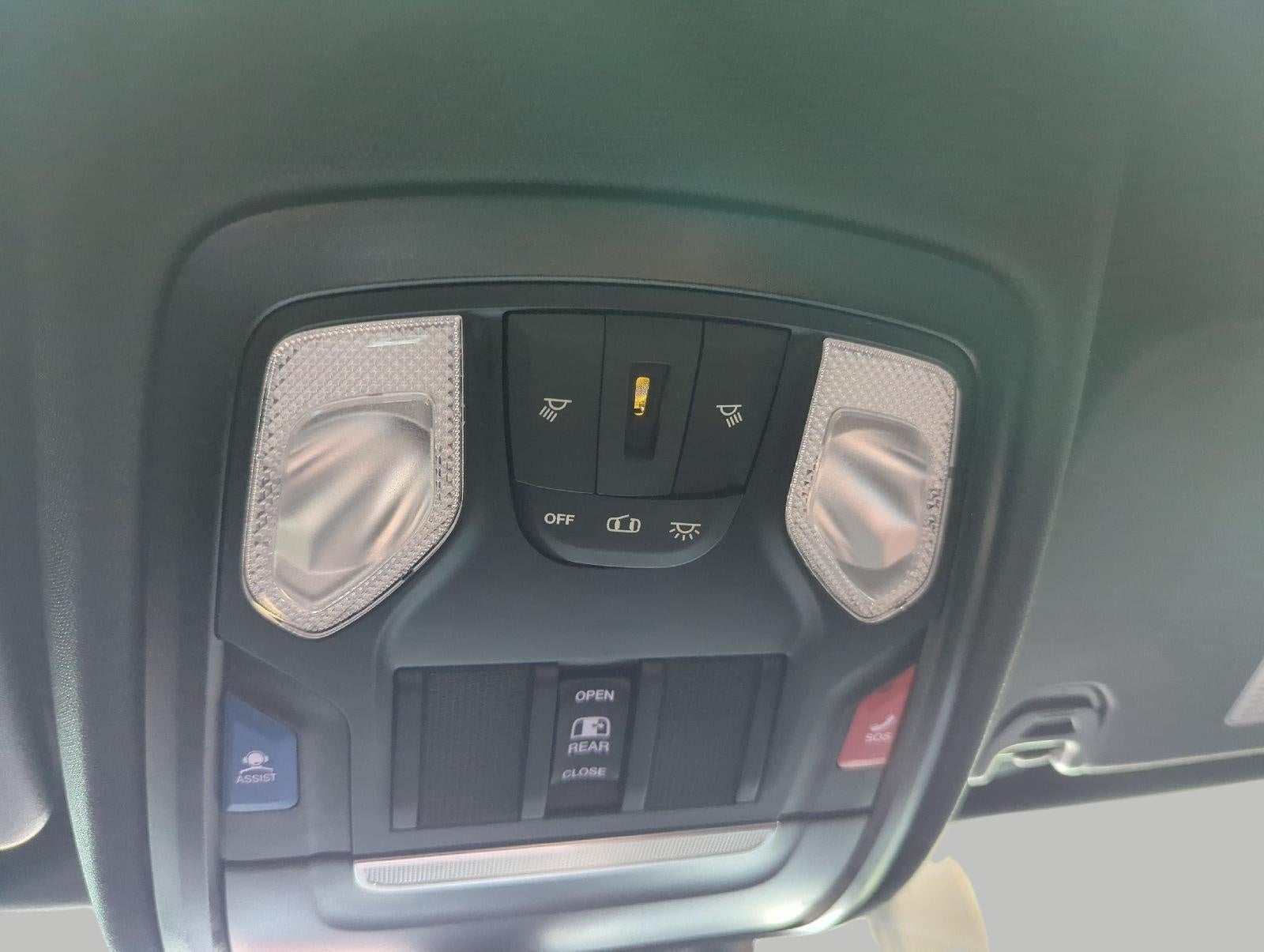 2026 RAM 1500 RAM 1500 EXPRESS CREW CAB 4X4 5'7' BOX