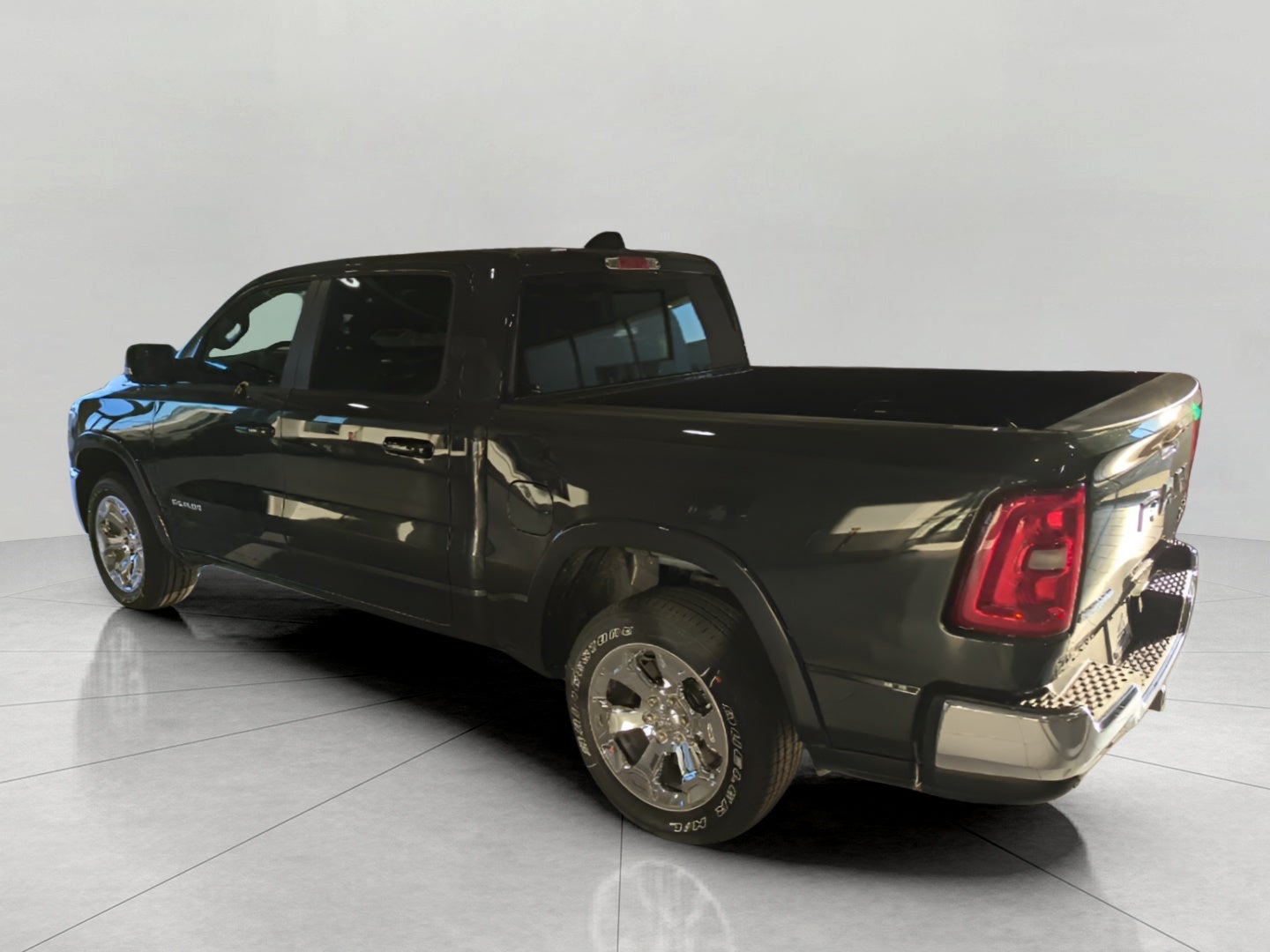 2027 RAM 1500 RAM 1500 BIG HORN CREW CAB 4X4 5'7' BOX