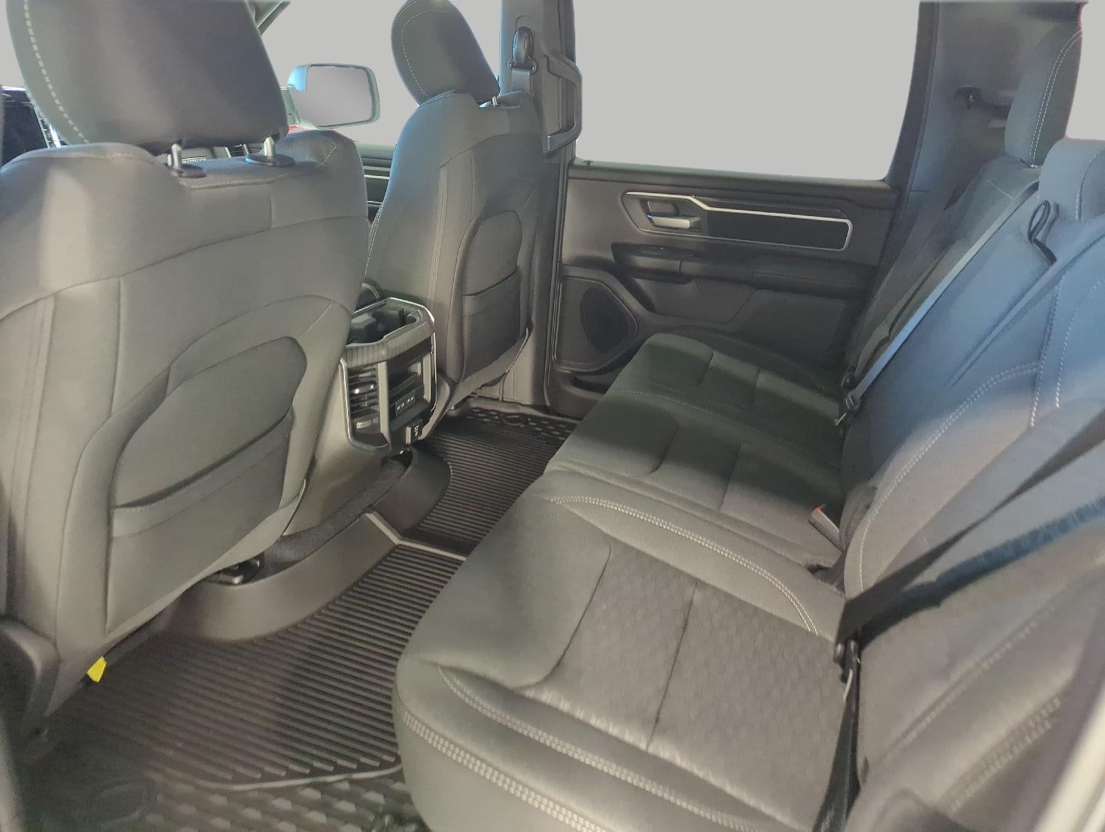 2027 RAM 1500 RAM 1500 BIG HORN CREW CAB 4X4 5'7' BOX