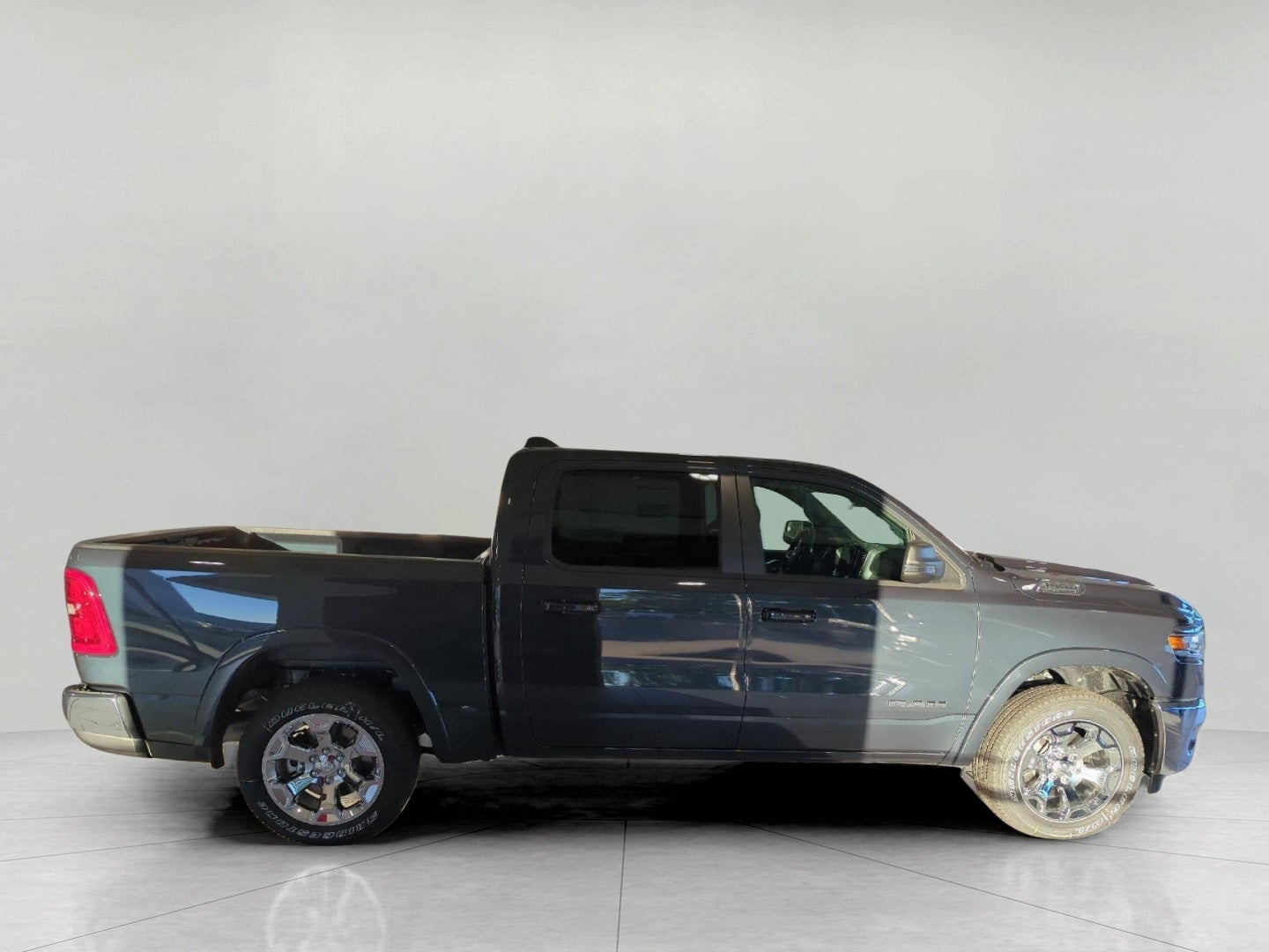 2027 RAM 1500 RAM 1500 BIG HORN CREW CAB 4X4 5'7' BOX