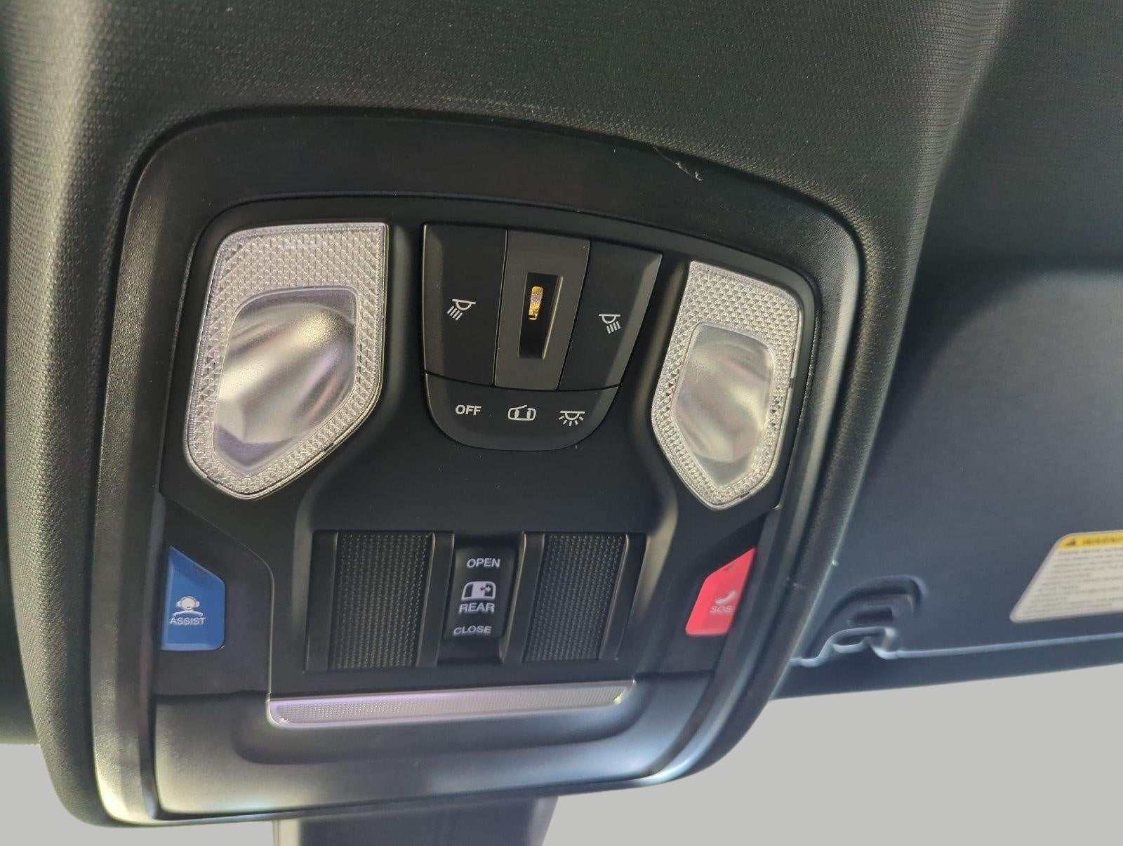 2027 RAM 1500 RAM 1500 WARLOCK CREW CAB 4X4 5'7' BOX