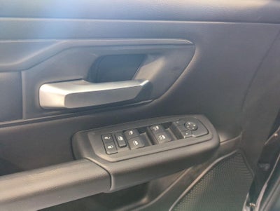 2027 RAM 1500 RAM 1500 EXPRESS CREW CAB 4X4 5'7' BOX
