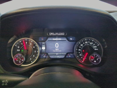 2027 RAM 1500 RAM 1500 EXPRESS CREW CAB 4X4 5'7' BOX