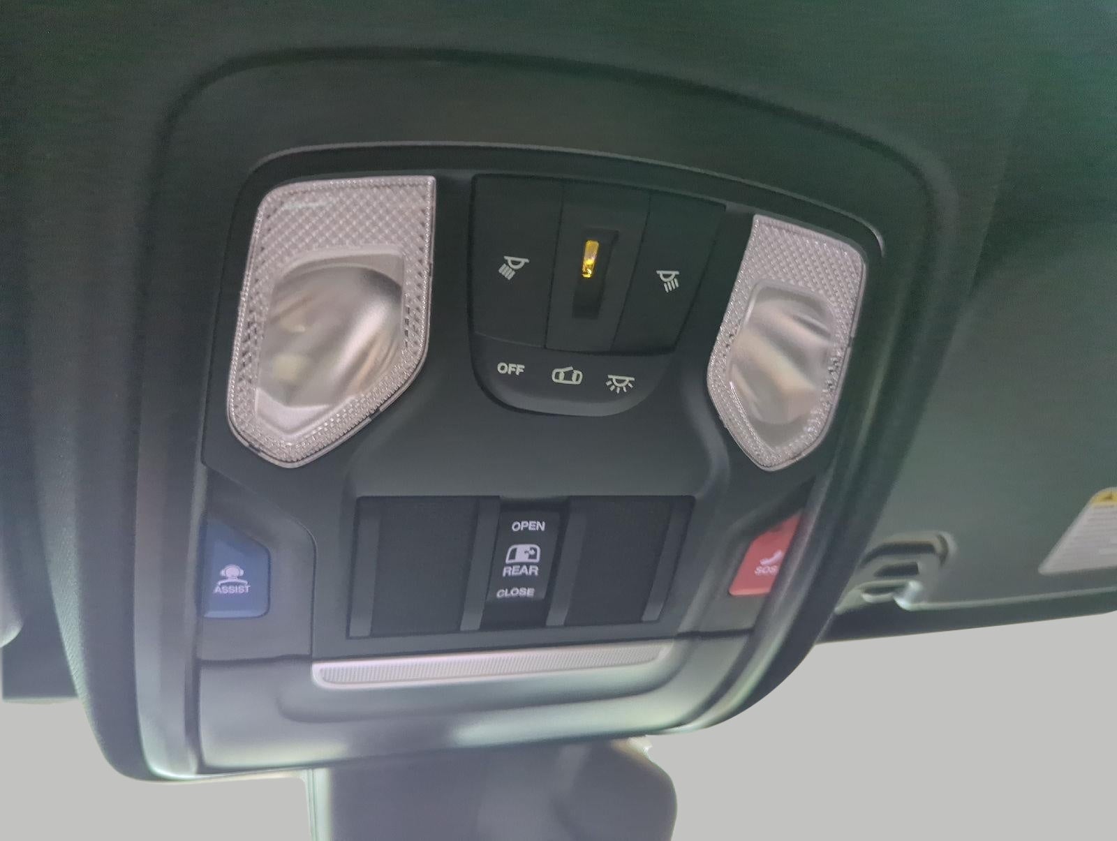 2027 RAM 1500 RAM 1500 EXPRESS CREW CAB 4X4 5'7' BOX