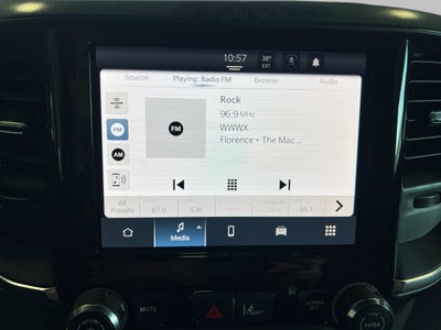 2026 RAM Ram 1500 RAM 1500 EXPRESS CREW CAB 4X4 5'7' BOX