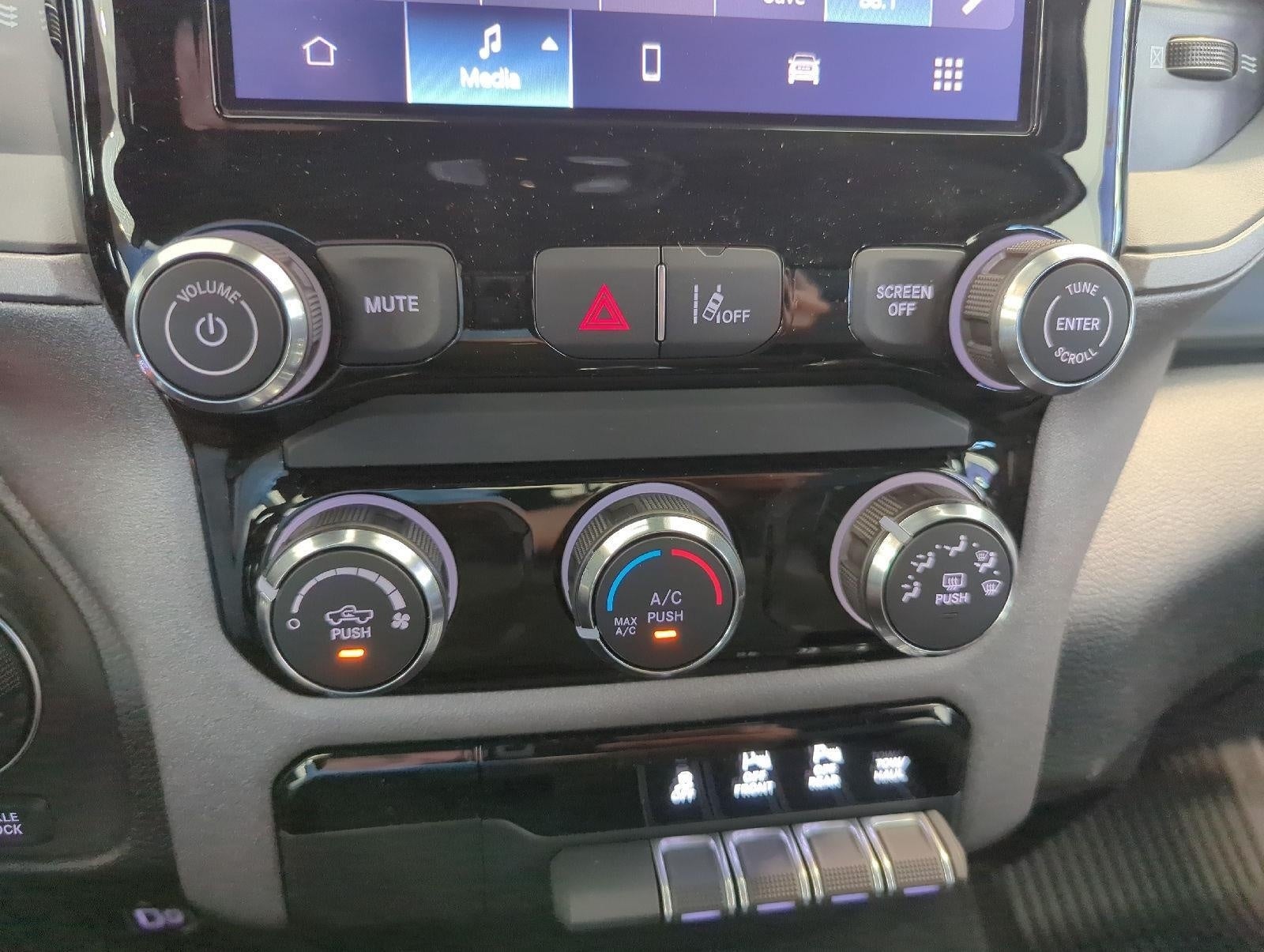 2026 RAM Ram 1500 RAM 1500 WARLOCK CREW CAB 4X4 5'7' BOX