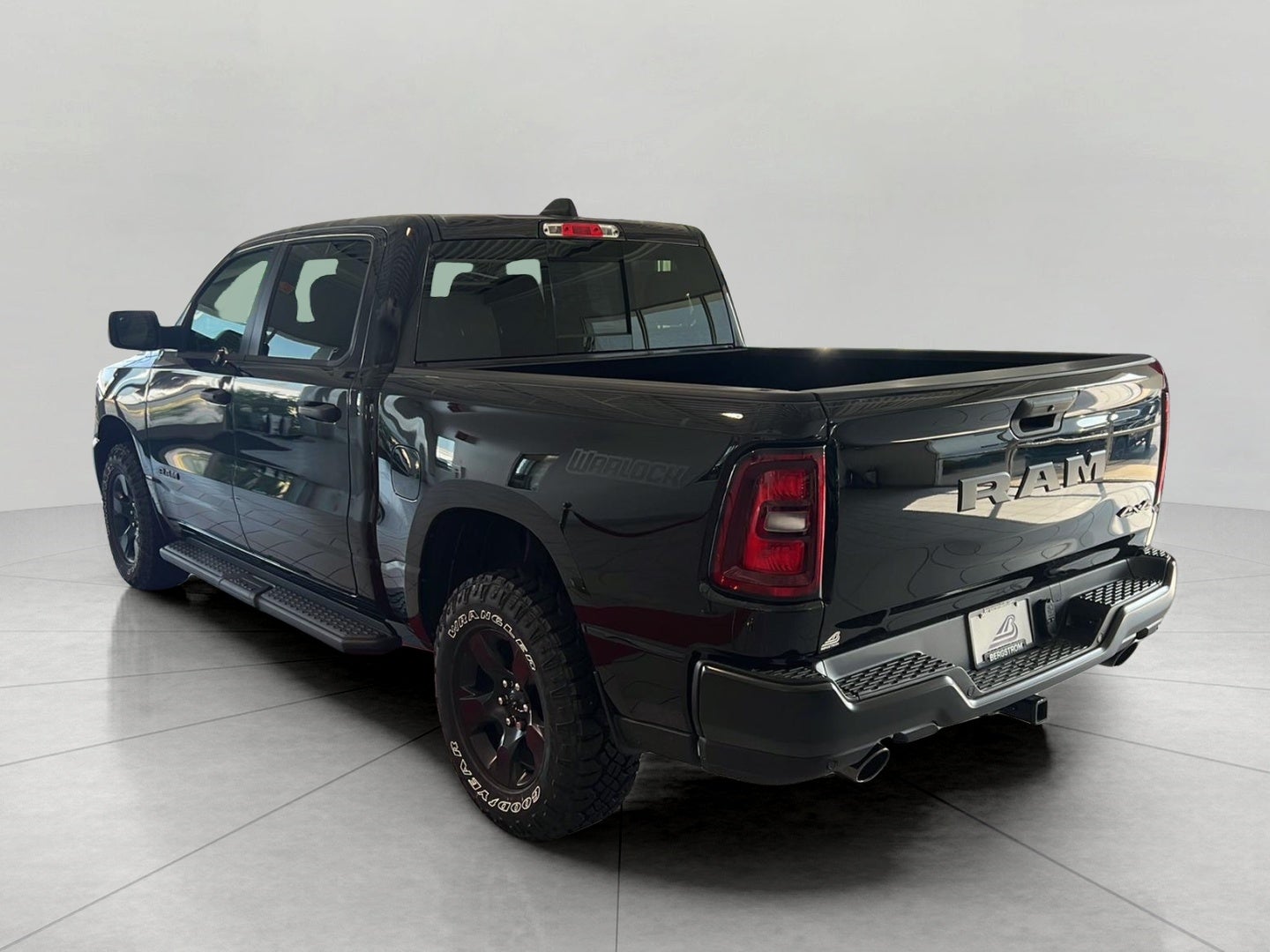 2026 RAM 1500 Warlock Crew Cab 4x4 5'7' Box