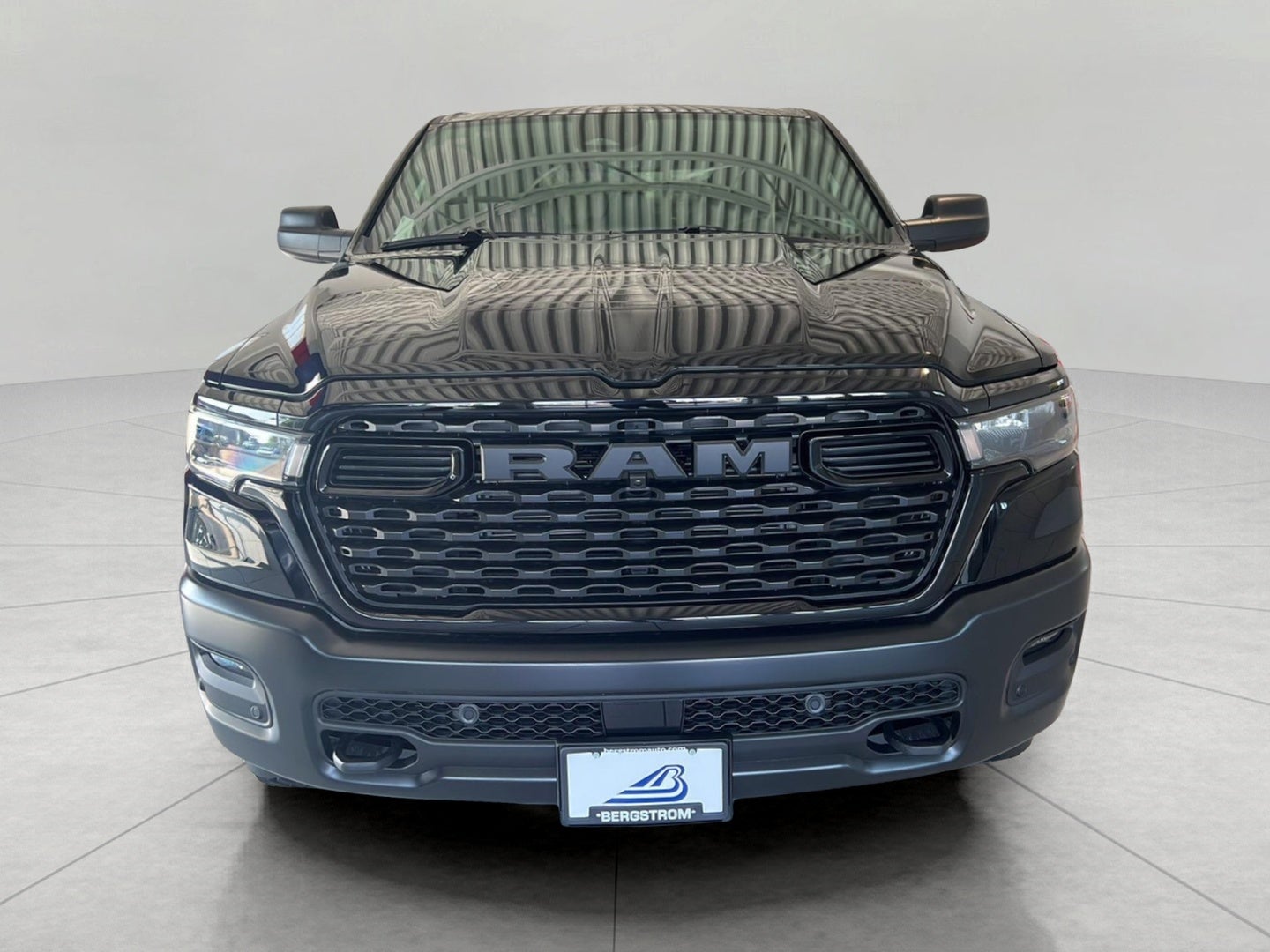 2026 RAM 1500 Warlock Crew Cab 4x4 5'7' Box