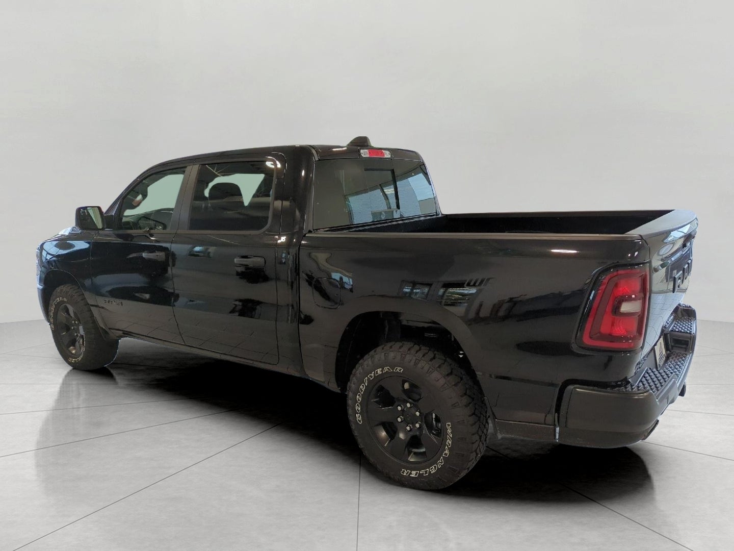 2027 RAM 1500 RAM 1500 WARLOCK CREW CAB 4X4 5'7' BOX
