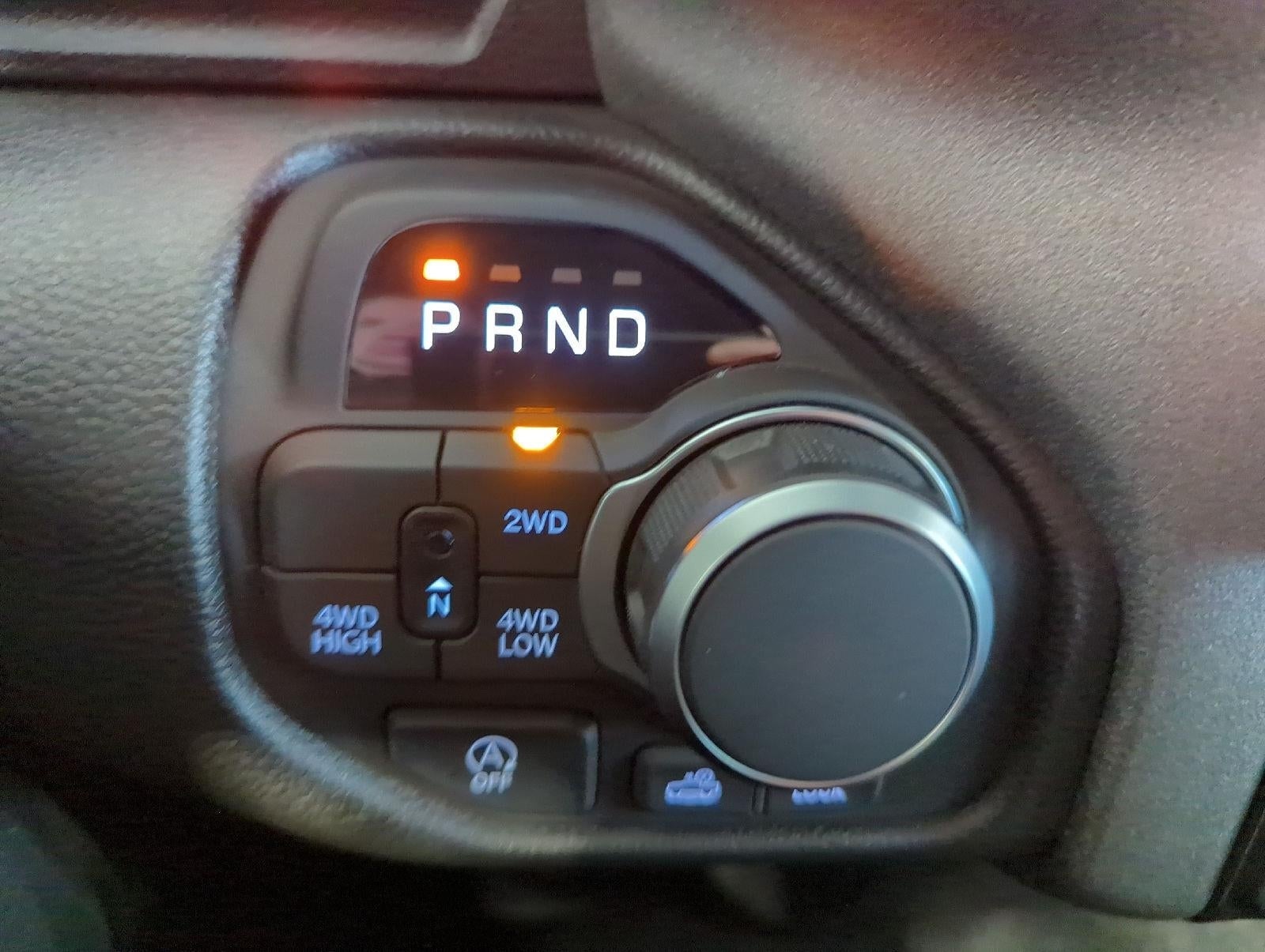 2027 RAM 1500 RAM 1500 WARLOCK CREW CAB 4X4 5'7' BOX