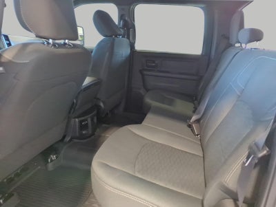 2026 RAM Ram 2500 RAM 2500 BLACK EXPRESS CREW CAB 4X4 6'4' BOX