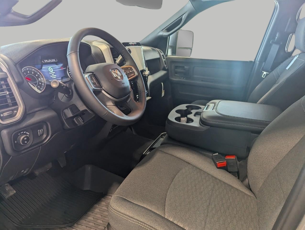 2026 RAM Ram 2500 RAM 2500 BLACK EXPRESS CREW CAB 4X4 6'4' BOX