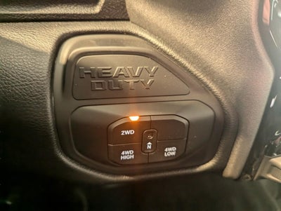 2026 RAM Ram 2500 RAM 2500 BLACK EXPRESS CREW CAB 4X4 6'4' BOX