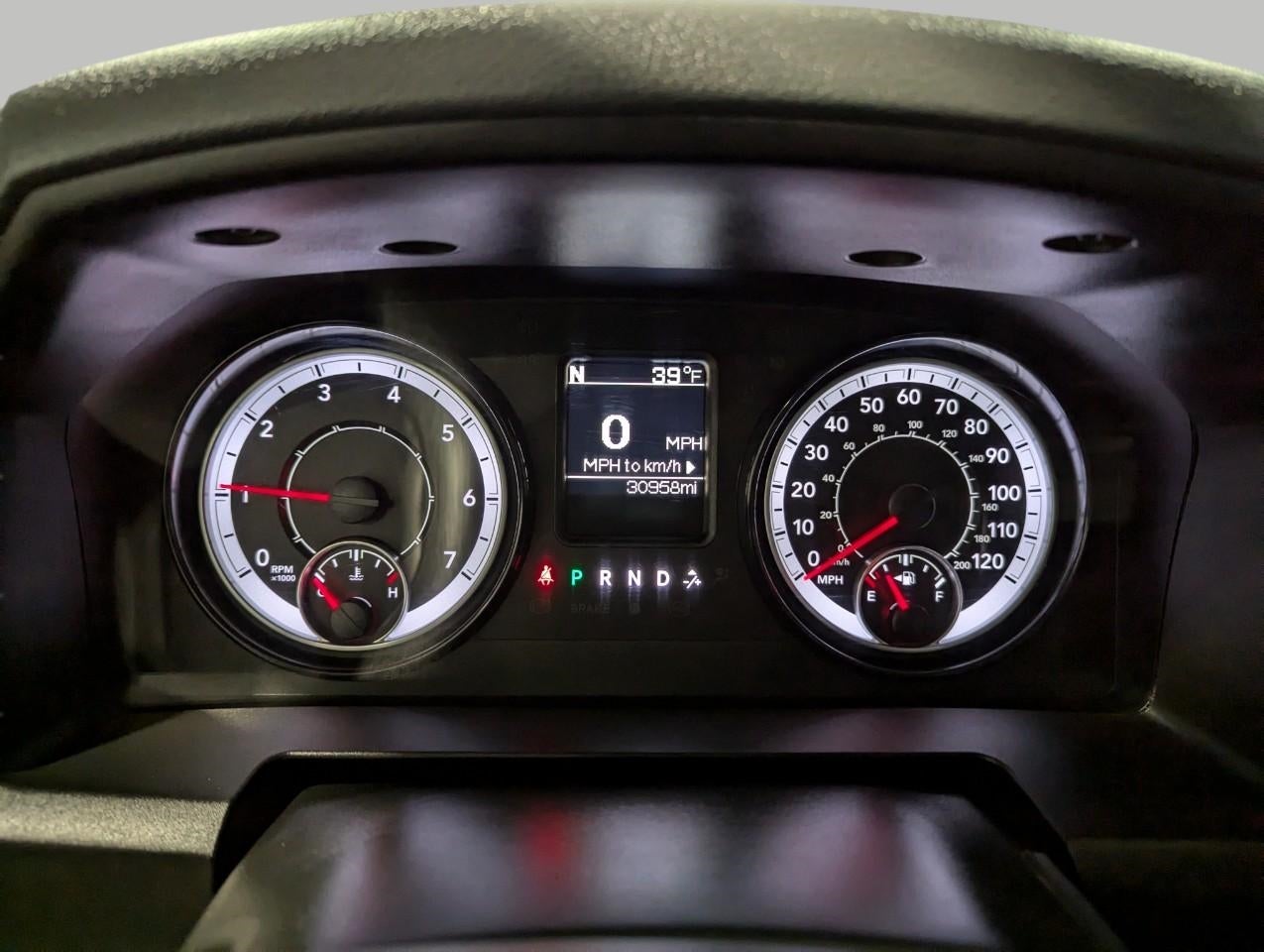 2018 RAM 2500 Tradesman Crew Cab 4x4 6'4' Box