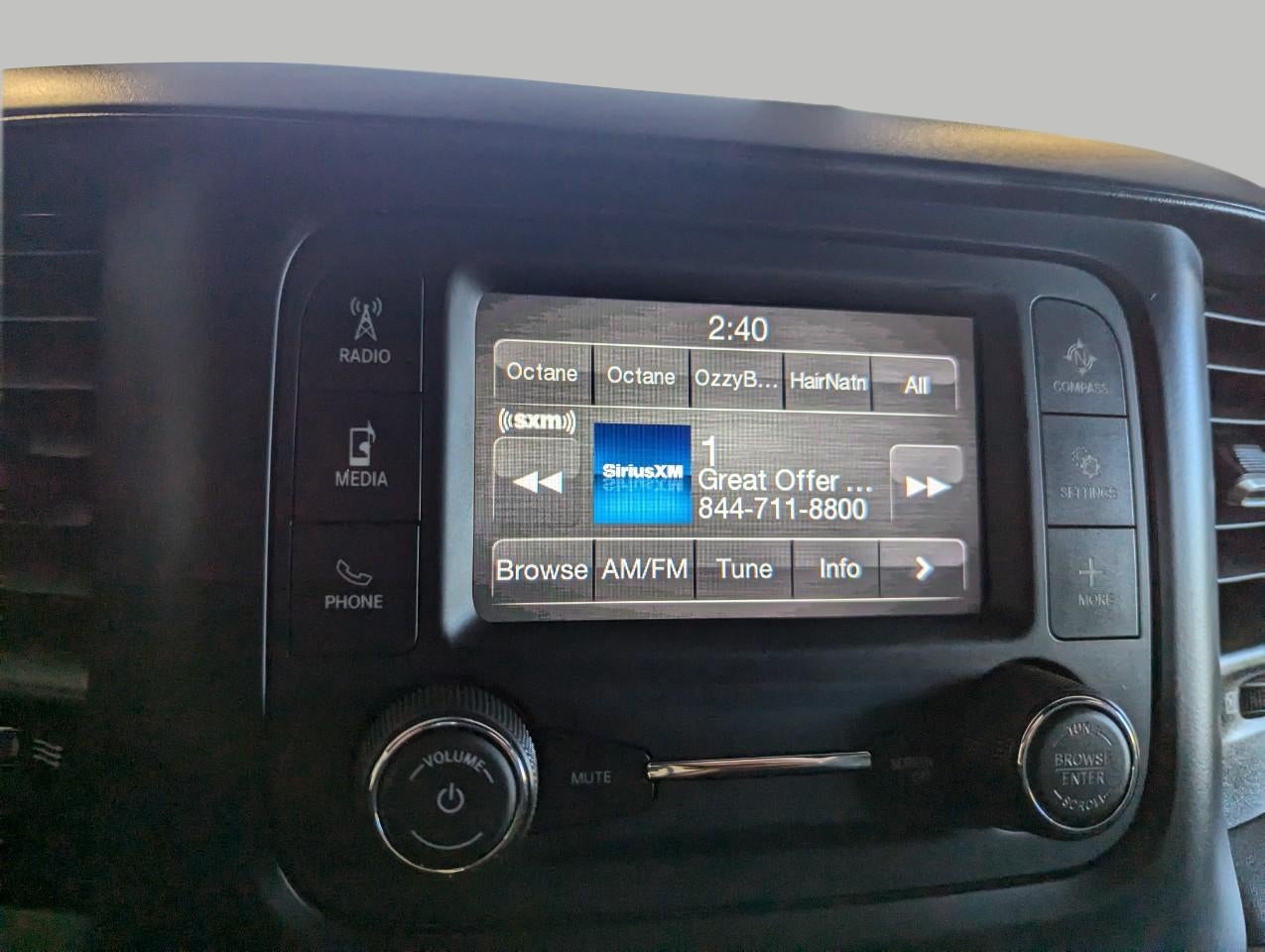 2021 RAM 2500 Tradesman Crew Cab 4x4 6'4' Box