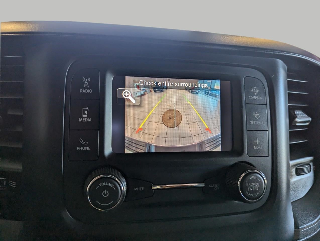 2021 RAM 2500 Tradesman Crew Cab 4x4 6'4' Box