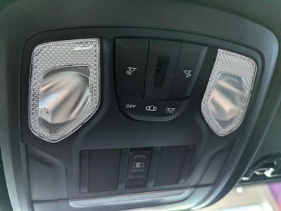 2021 RAM 2500 Tradesman Crew Cab 4x4 6'4' Box