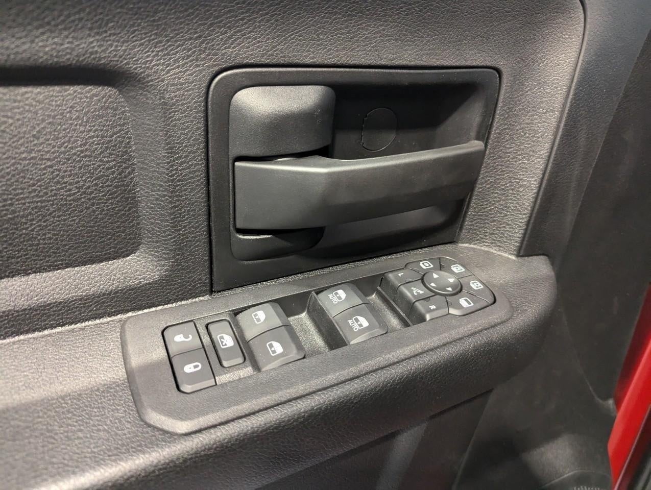 2026 RAM Ram 2500 RAM 2500 WARLOCK CREW CAB 4X4 6'4' BOX