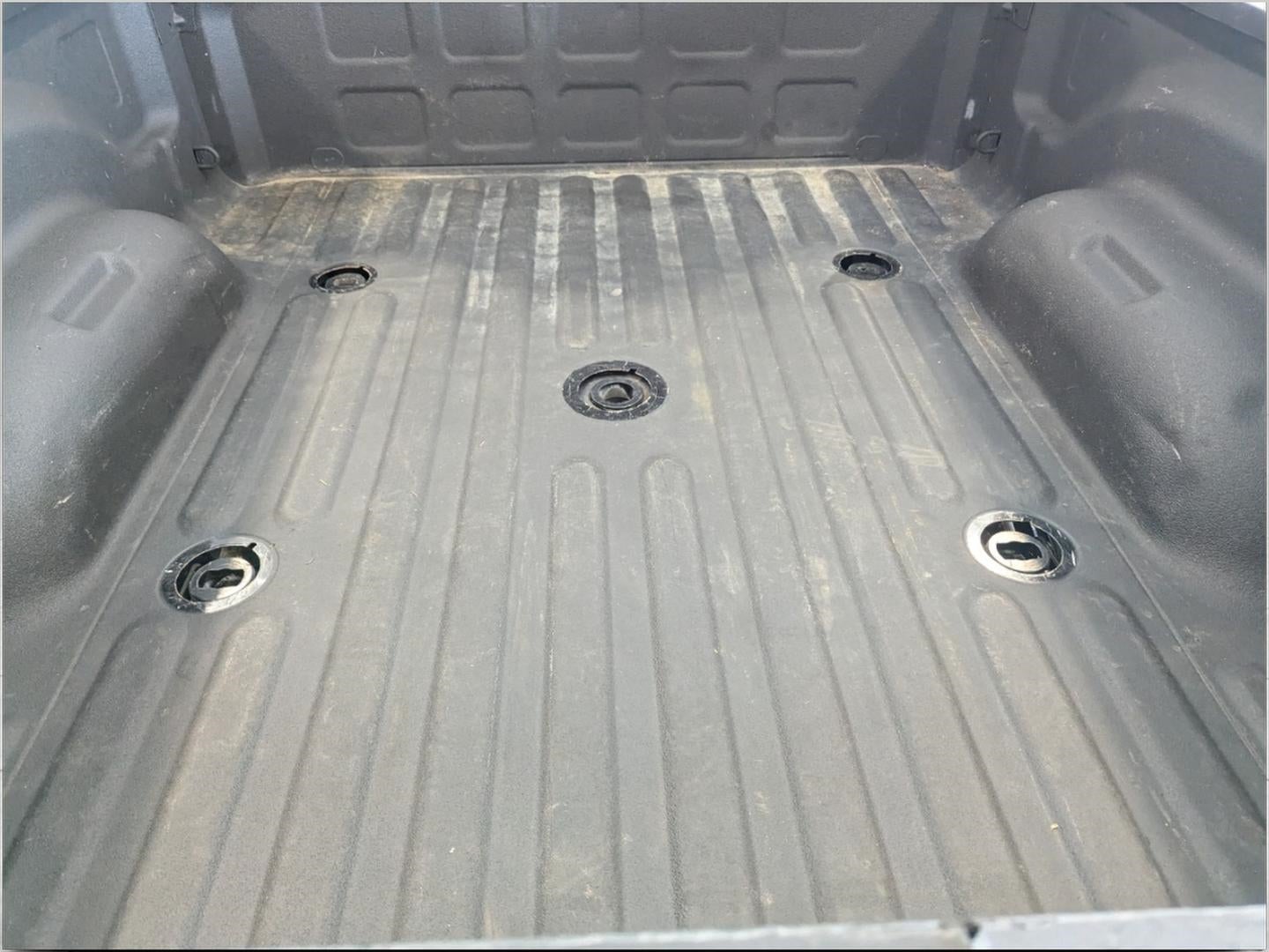 2018 RAM 2500 Laramie Crew Cab 4x4 6'4' Box