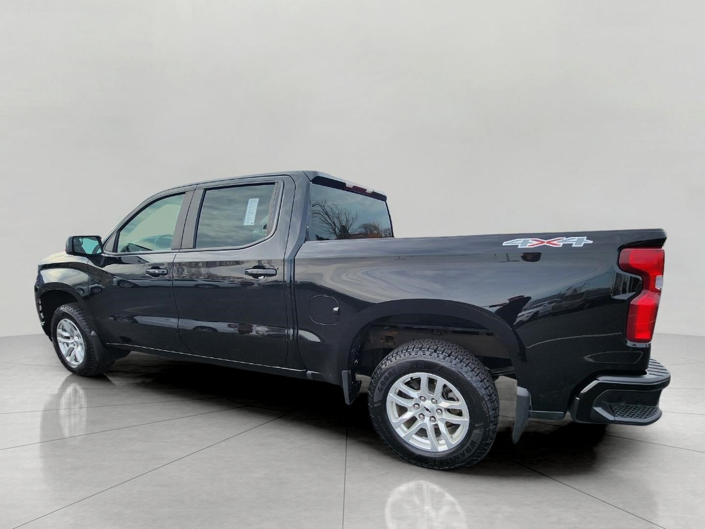 2022 Chevrolet Silverado 1500 LTD 4WD Crew Cab Short Bed RST