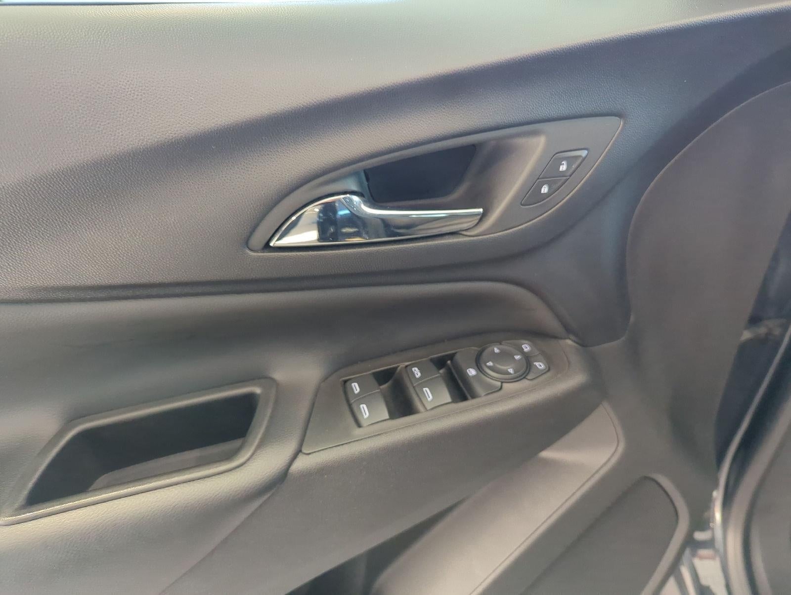 2022 Chevrolet Equinox FWD LT