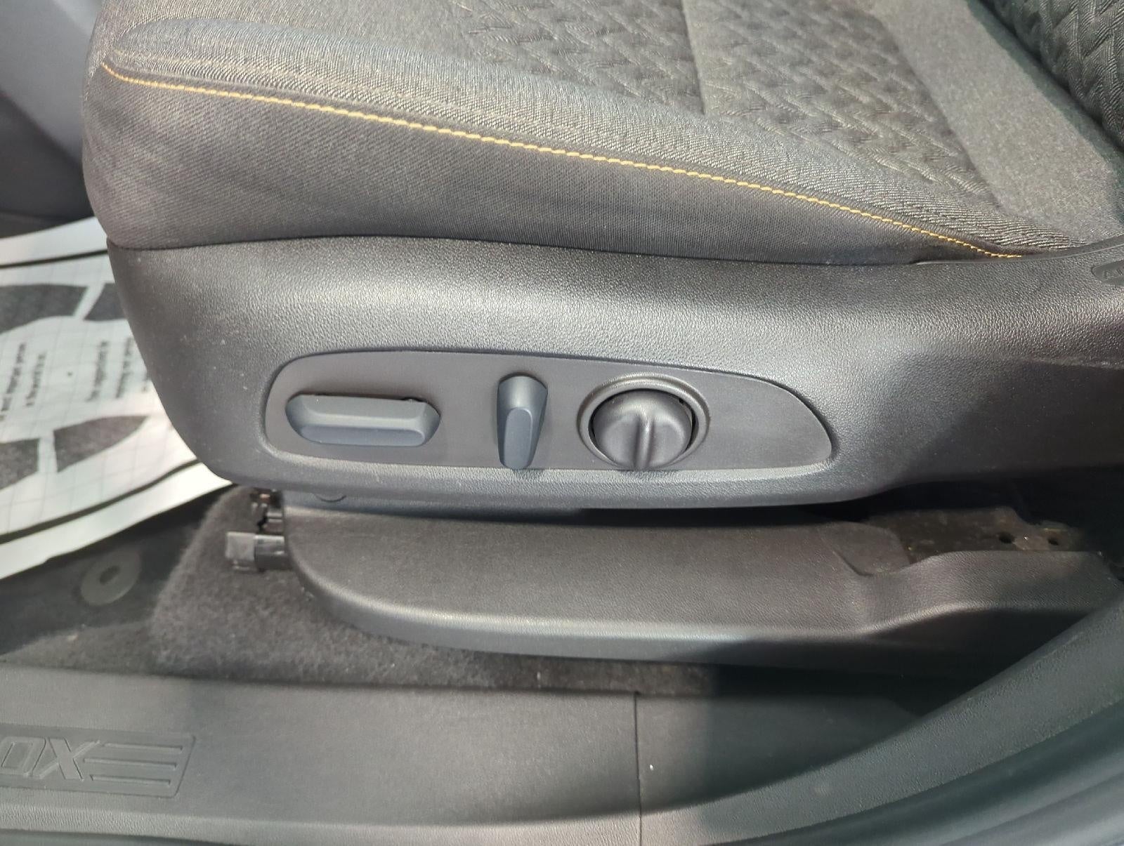 2022 Chevrolet Equinox FWD LT