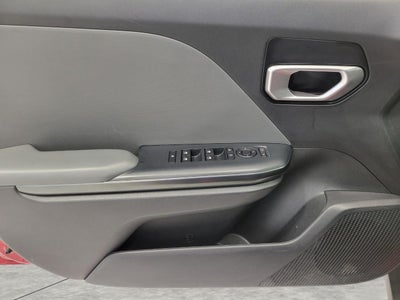 2025 Kia K4 LXS FWD