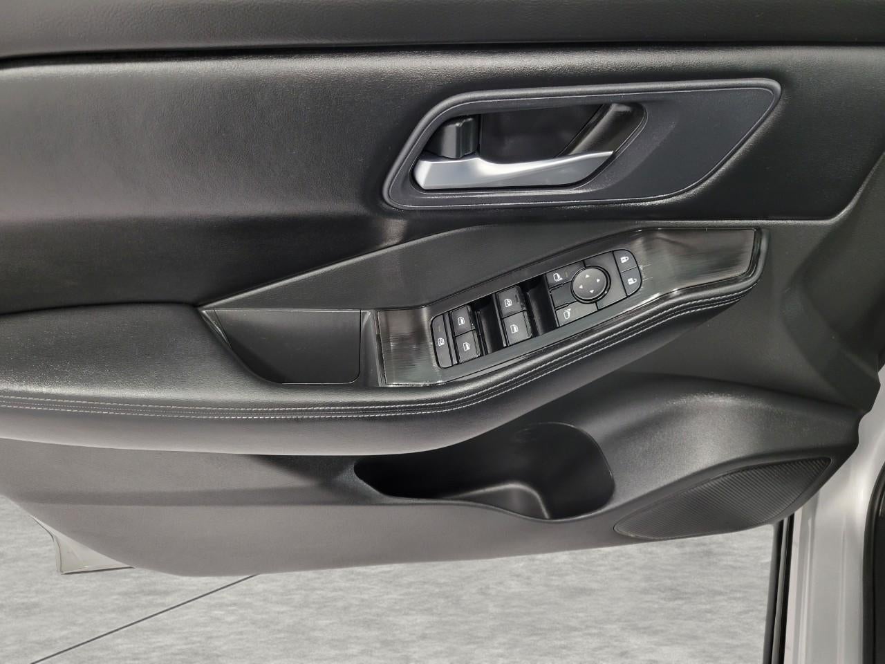 2025 Nissan Rogue SV Intelligent AWD