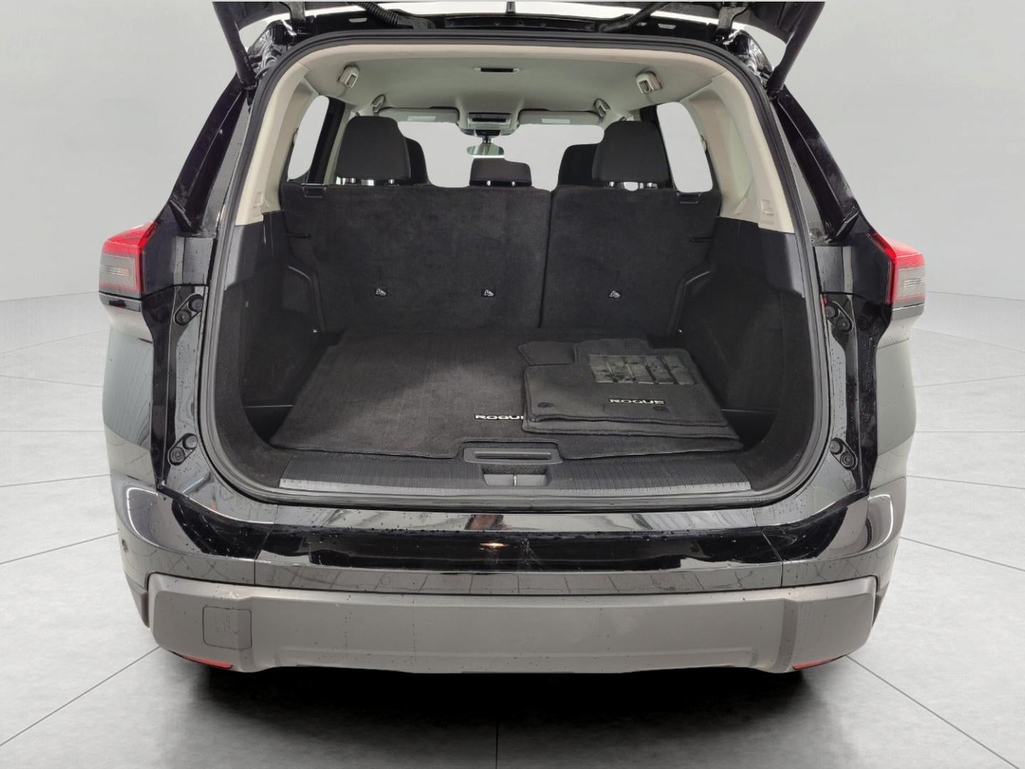 2025 Nissan Rogue SV Intelligent AWD