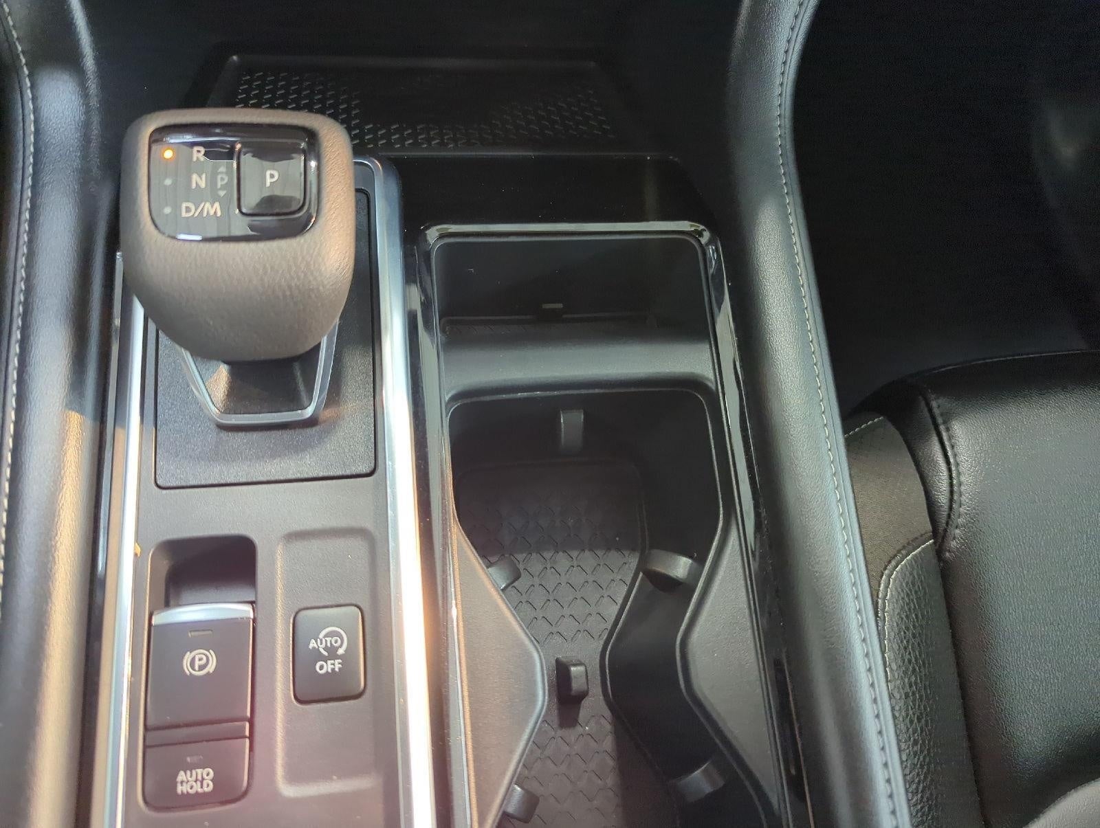 2023 Nissan Pathfinder SL 4WD