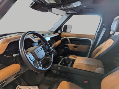 2024 Land Rover Defender 130 P400 X-Dynamic SE