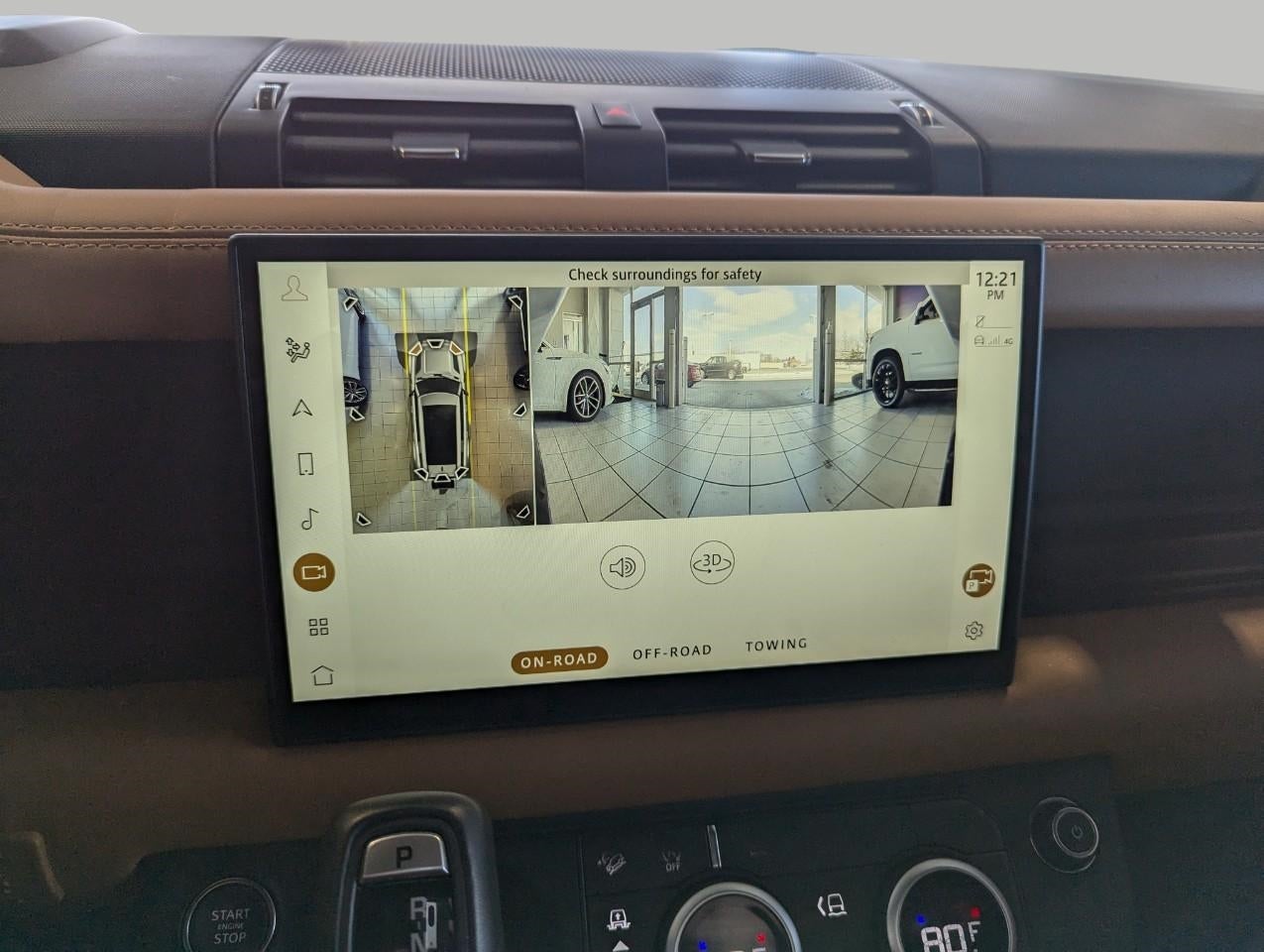 2024 Land Rover Defender 130 P400 X-Dynamic SE